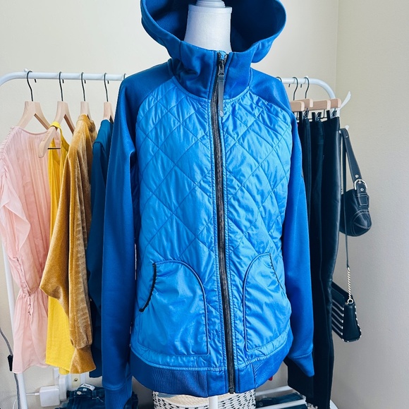 The North Face  |  Two-Tone blue Thermoball Quilted Hybrid Hoodie jacket size L - Picture 1 of 12